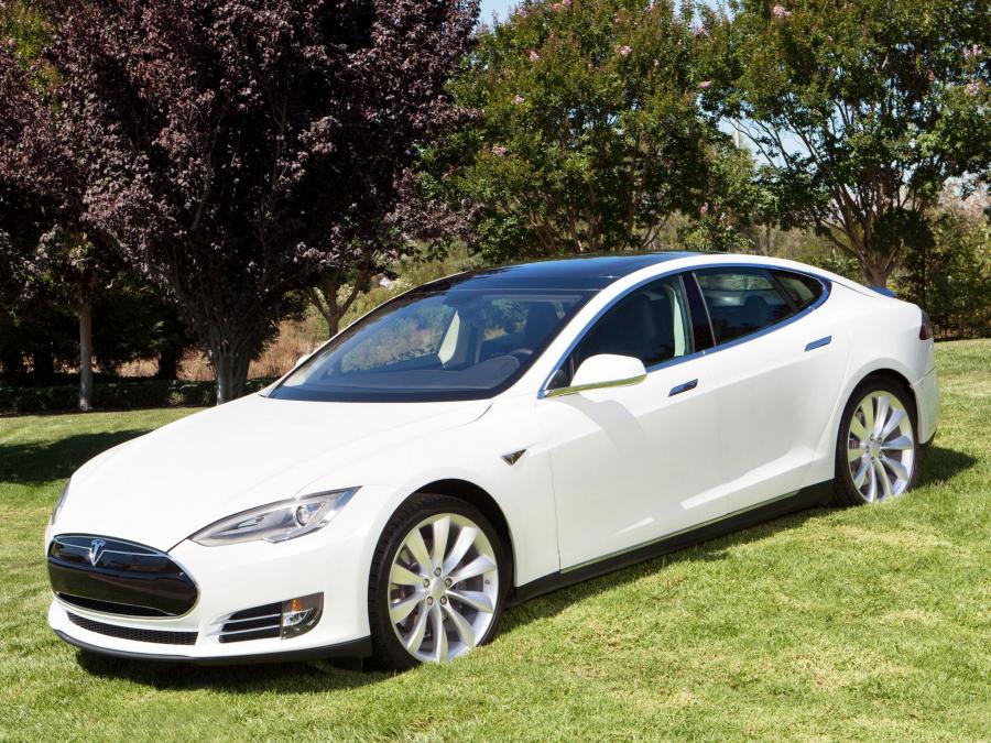  Tesla Model S 2012 года  (фото 69 из 88)